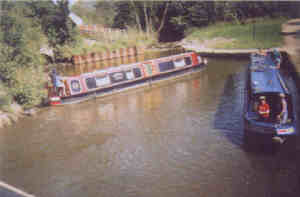 Boats in the basin at the lower end of the flight of locks